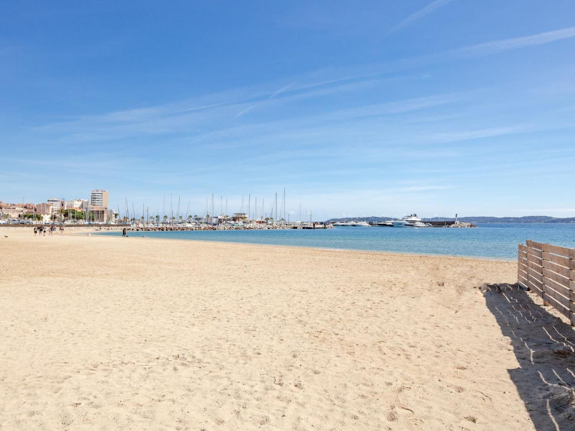 Apartment Les Pins Dores-1 By Interhome Sainte-Maxime Luaran gambar